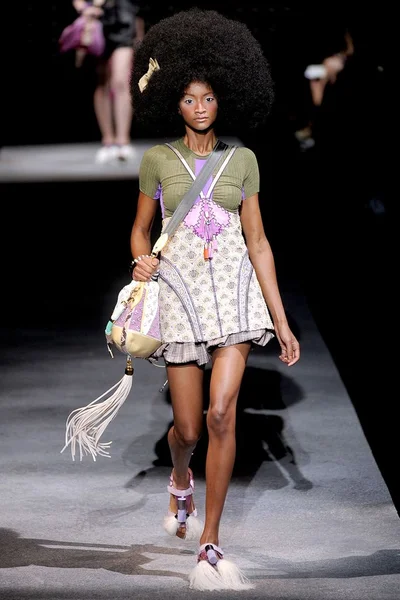 Look 5